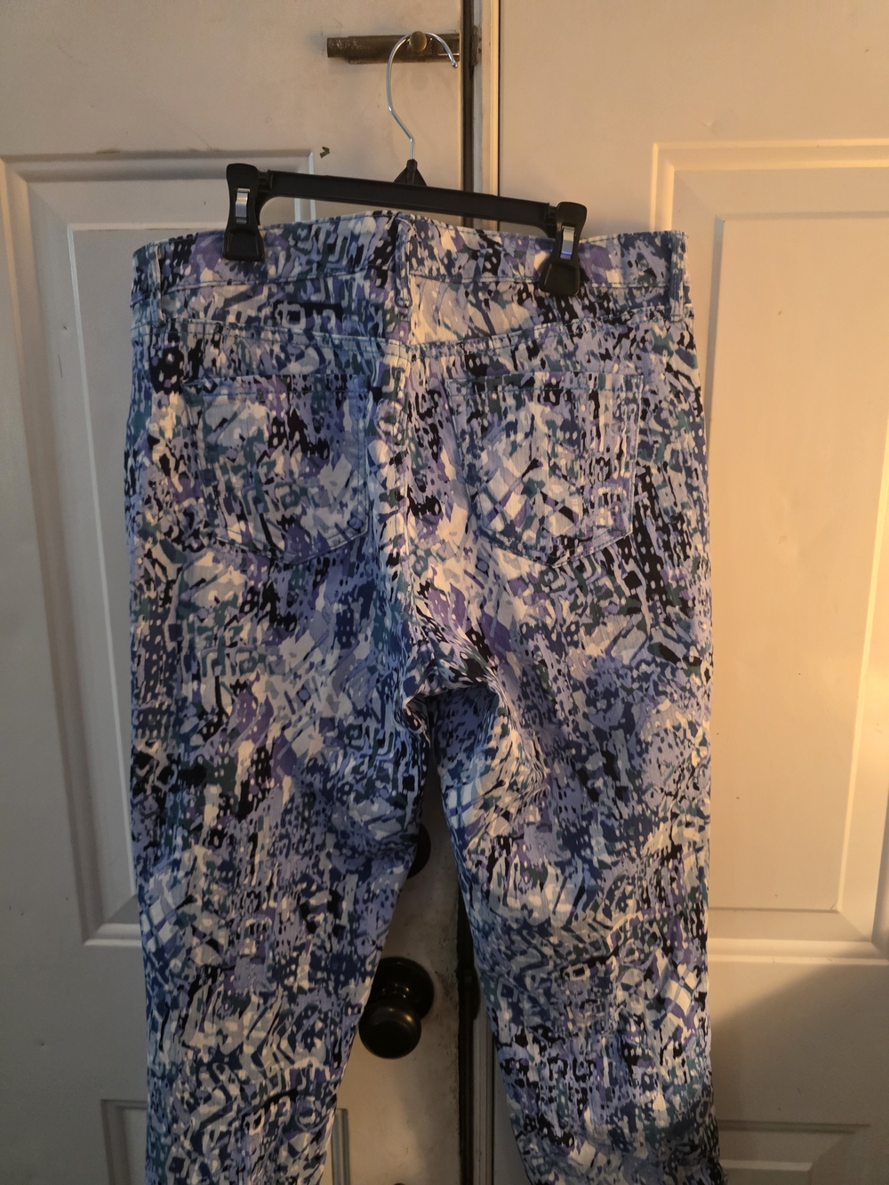 Nine West Blue Multi-Pattern Capris - Picture 5 of 7